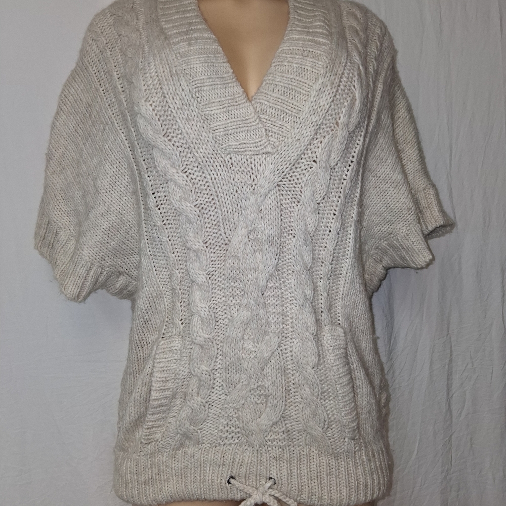 American Eagle Outfitters V-Neck Cable Knit Sweater - Gray Size L - Picture 9 of 16